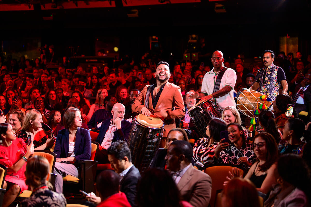 Musicians perform during the 2024 Goalkeepers NYC event. ©Gates Archive/Mike Lawrence
