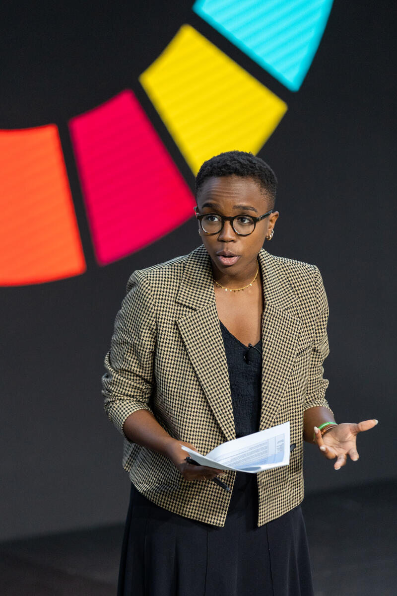 Zinhle Essamuah rehearses on stage at Goalkeepers 2022. ©Gates Archive/Kevin Hagen