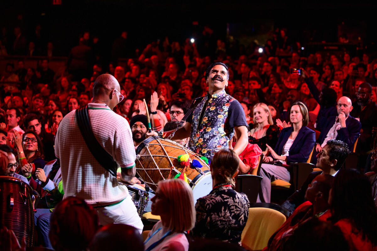 Musicians perform during the 2024 Goalkeepers NYC event. ©Gates Archive/Mike Lawrence